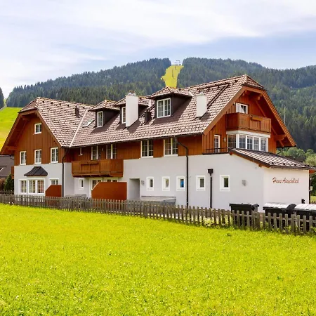 Top 13 Apartment